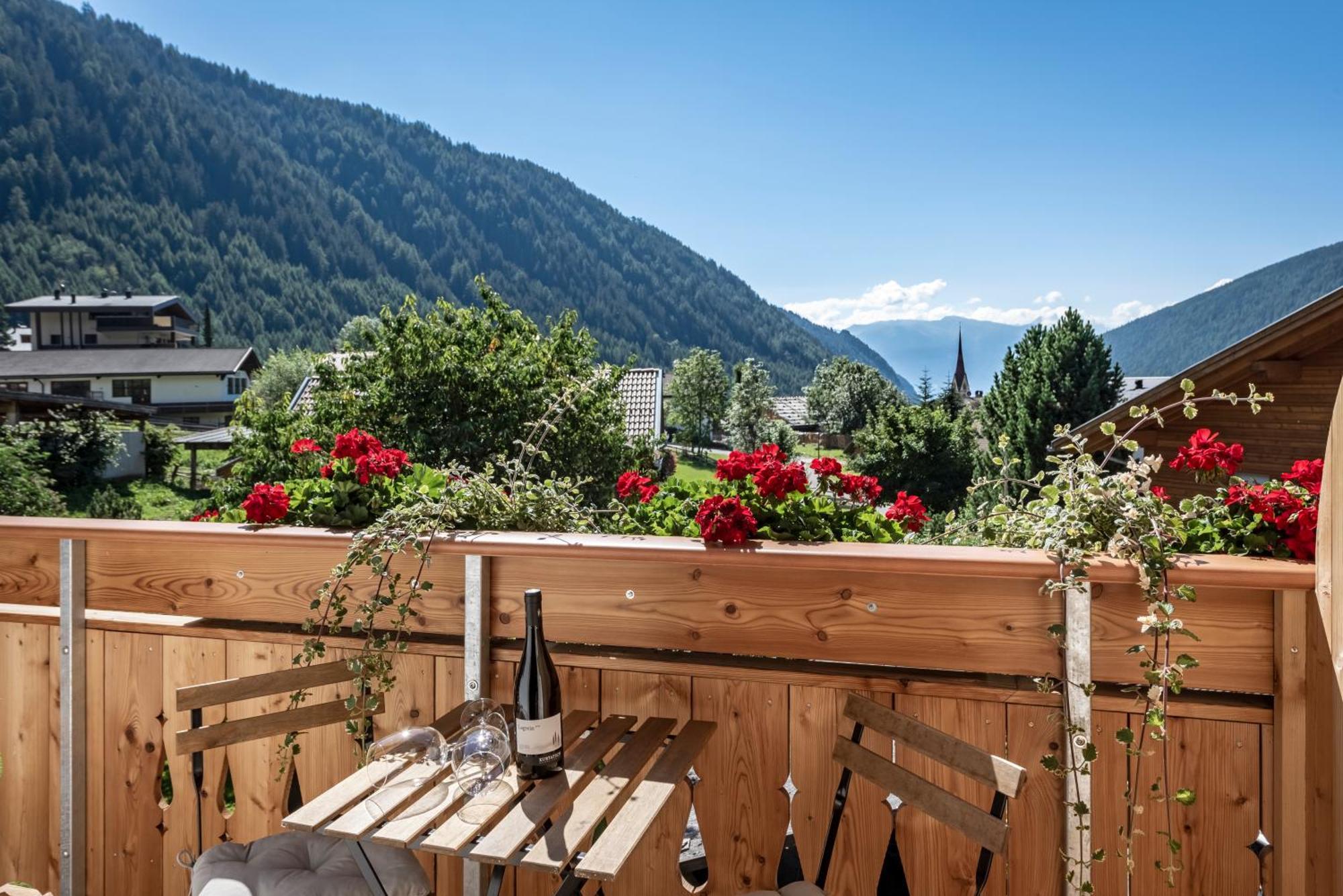 Apartmán Mesnerhof Valles Exteriér fotografie